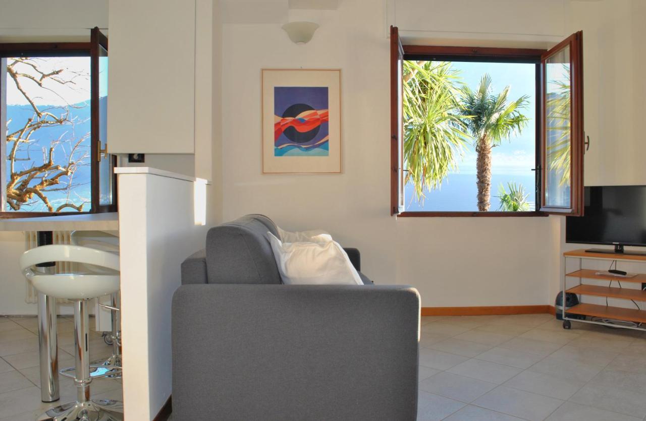 Apartment The Palm With Garden Sala Comacina Εξωτερικό φωτογραφία